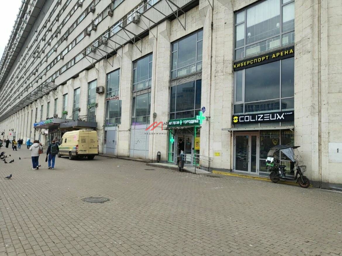 Продажа помещения с арендаторами у м. Тульская