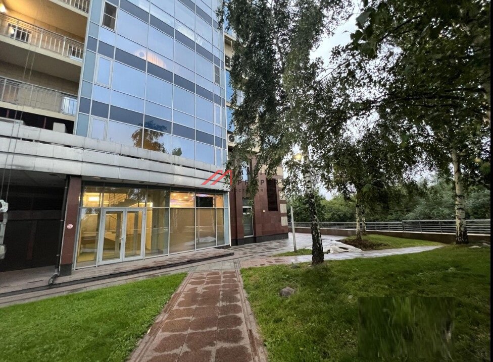 Продажа торгового помещения в ЖК Кутузовская Ривьера