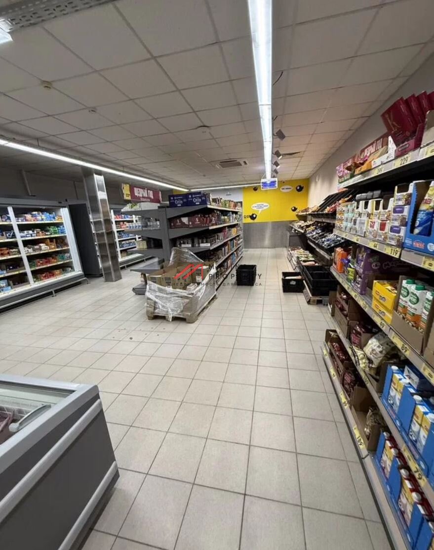 Продажа здания с сетевыми арендаторами в г. Руза