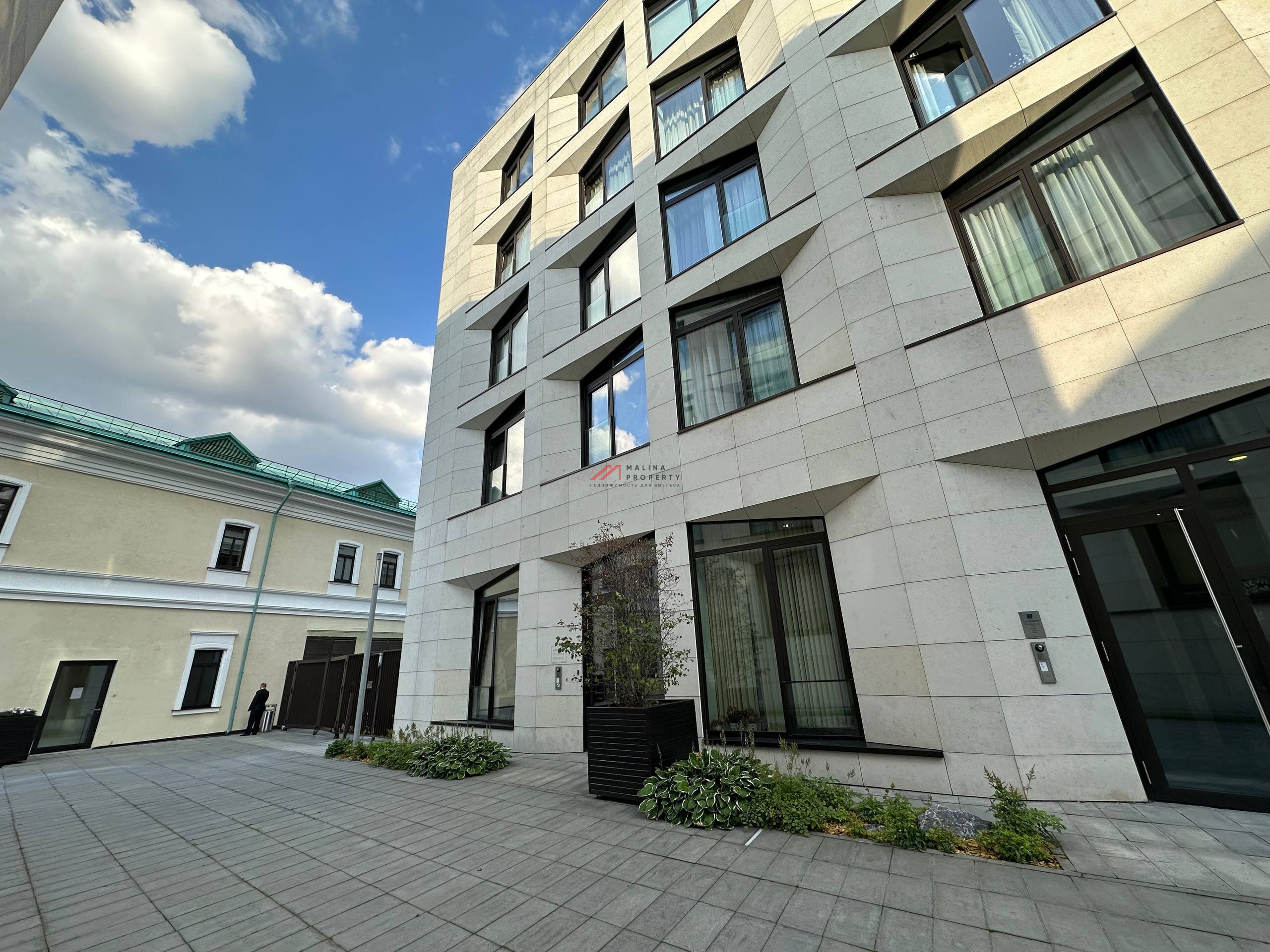 Продажа торгового помещения на Садовнической