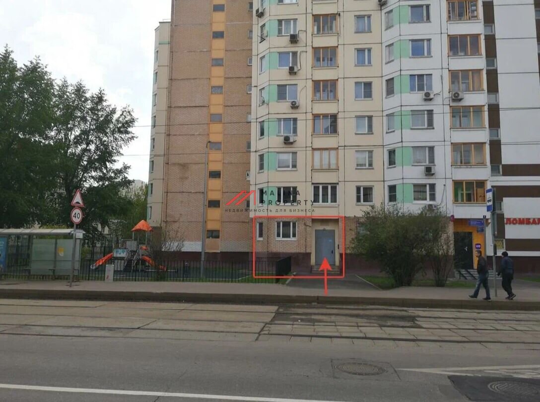 Продажа торгового помещения с арендаторами 