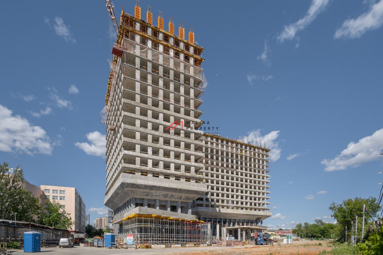 Продажа торгового помещения в ЖК премиум класса "TATE" 