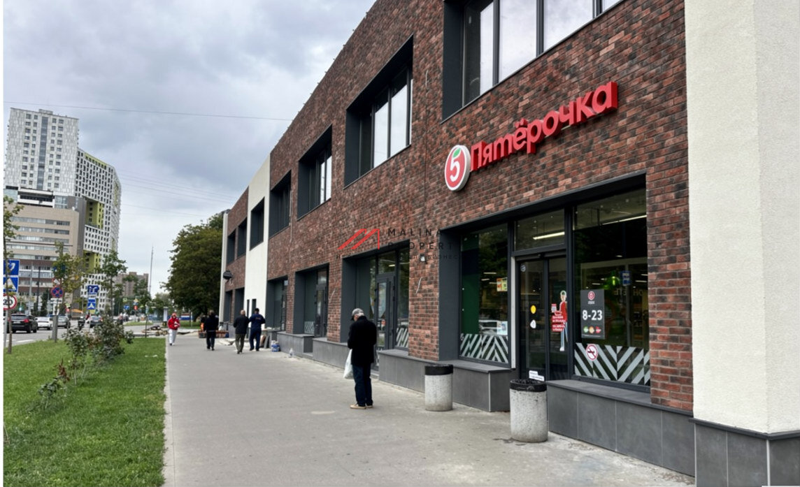 Продажа торгового помещения с супермаркетом Пятерочка