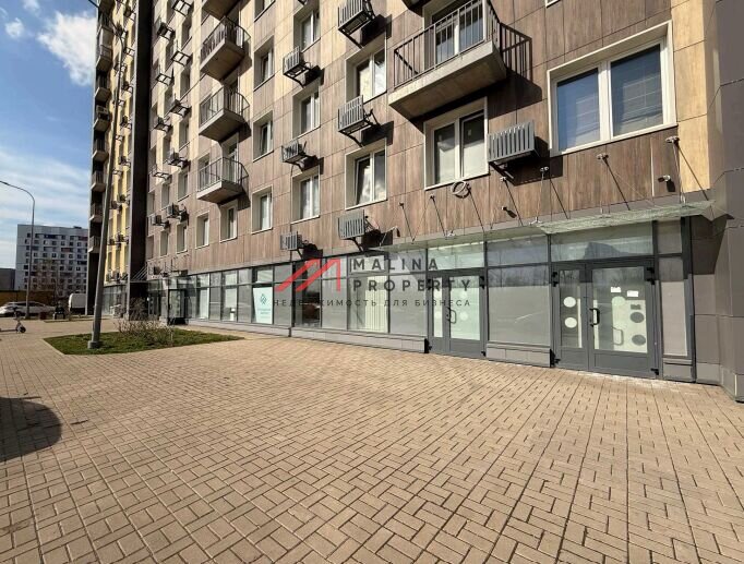 Продажа помещения с арендатором в Легендарном квартале