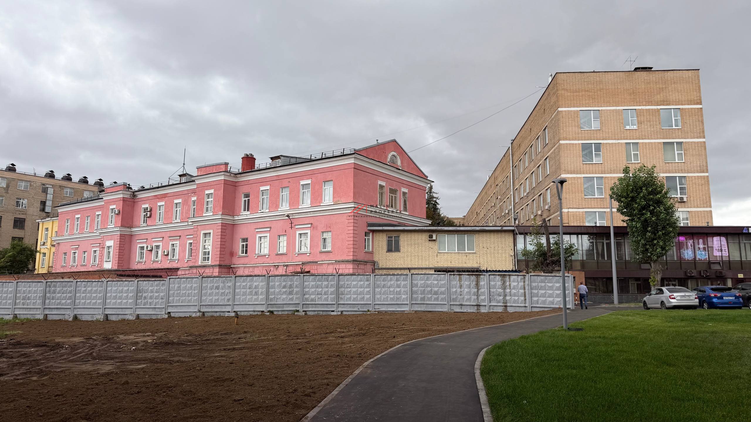 Продажа административного здания на Шоссе Энтузиастов