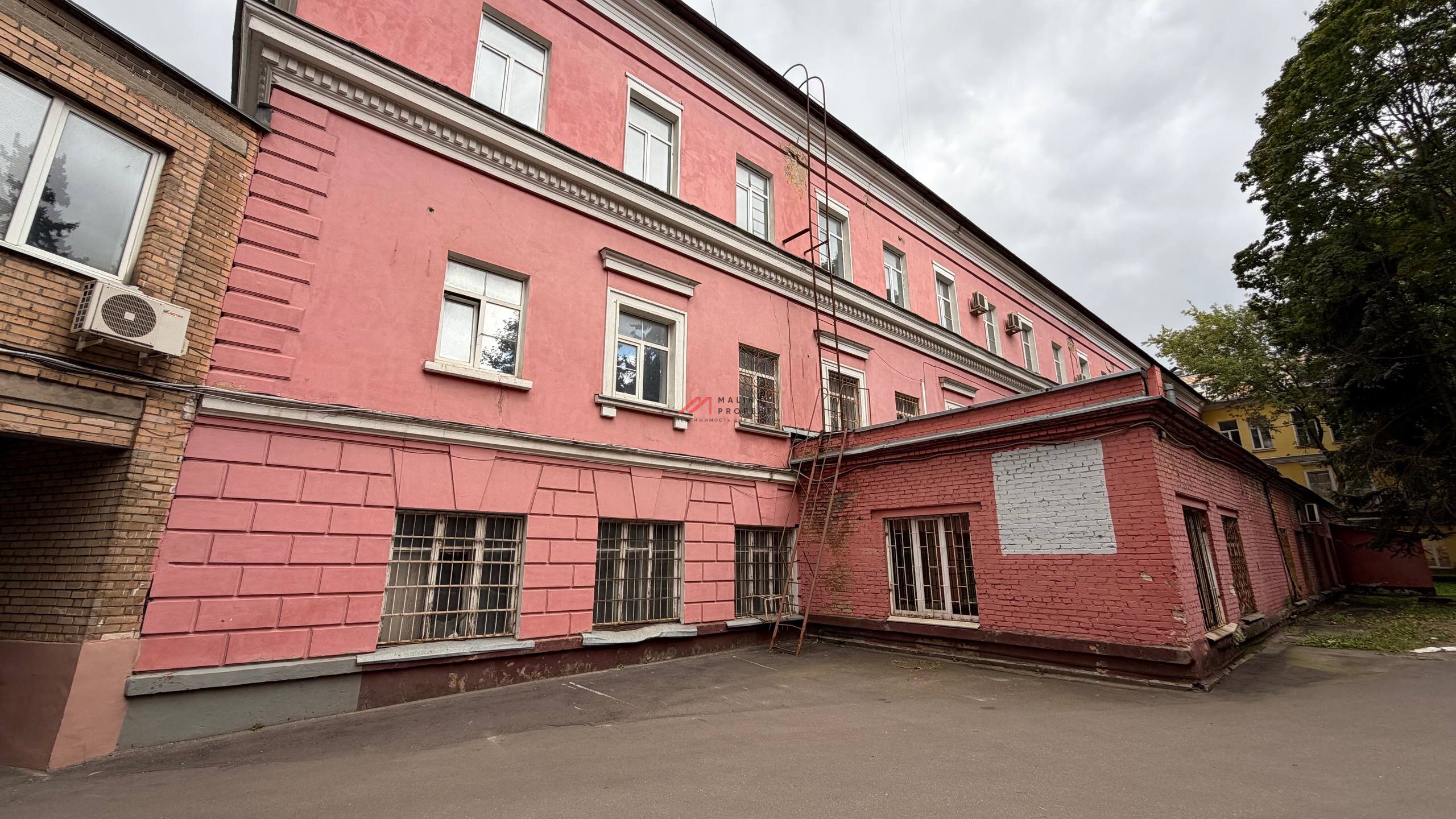 Продажа административного здания на Шоссе Энтузиастов