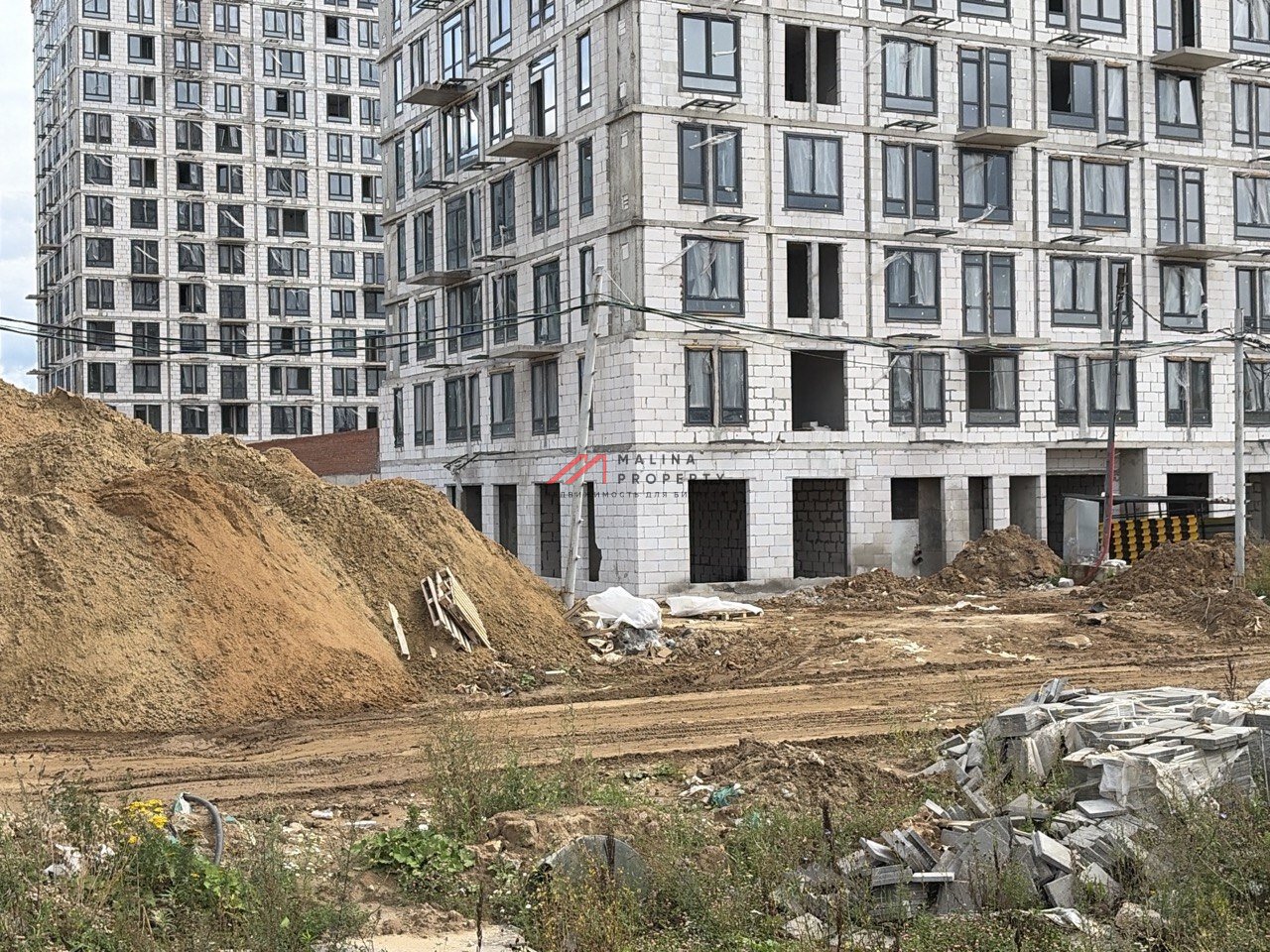 Продажа углового помещения в жилом комплексе Остафьево