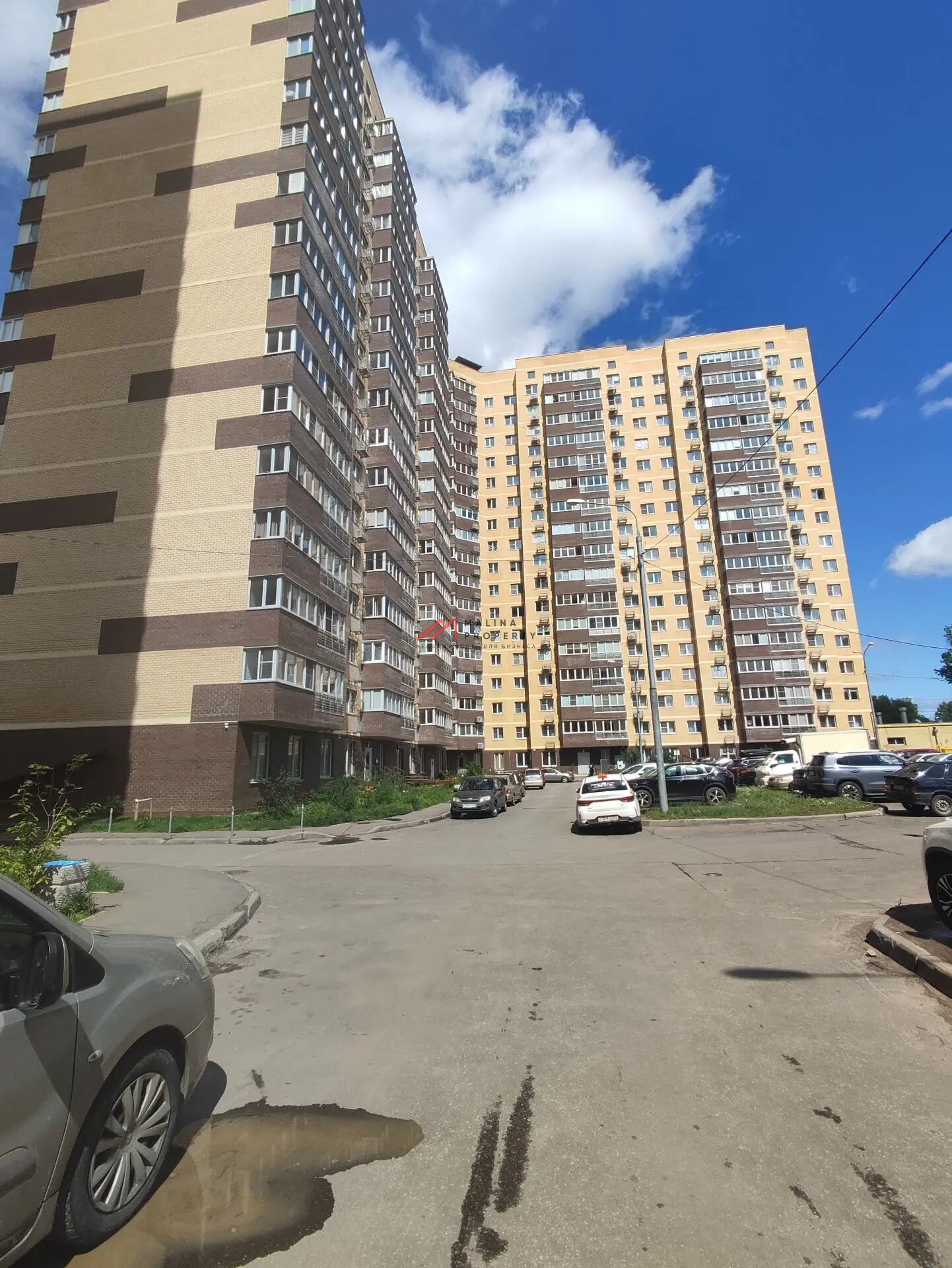Продажа торгового помещения в ЖК "Микояна"