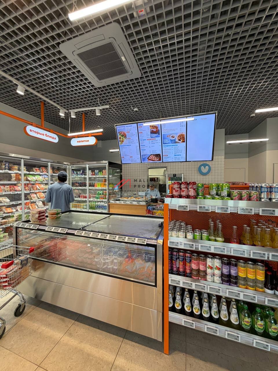 Продажа помещения с арендатором кафе Яндекс лавка