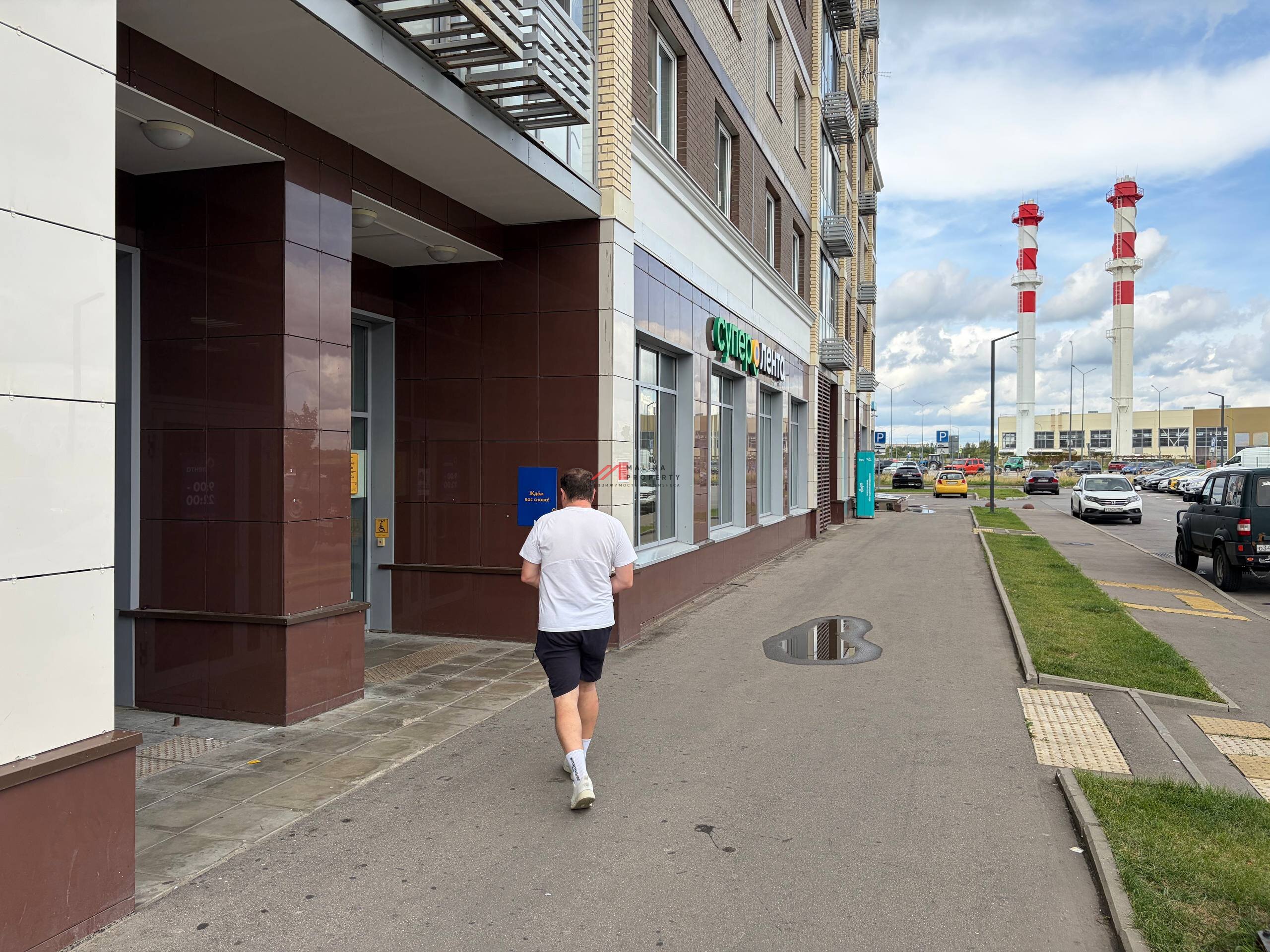 Продажа коммерческого помещения с супермаркетом Лента