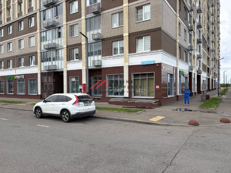 Продажа коммерческого помещения с супермаркетом Лента