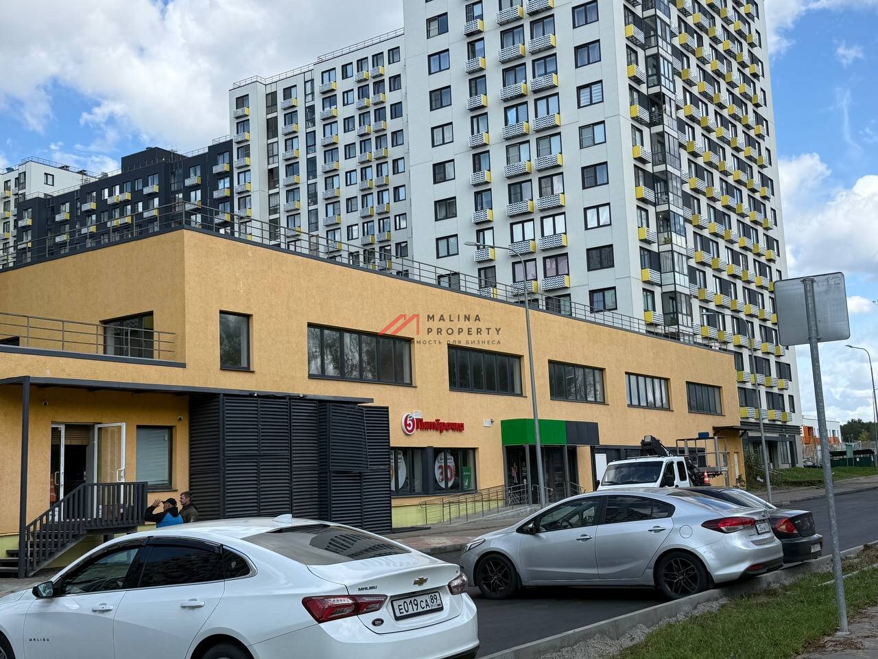 Продажа торгового здания с арендаторами. Окупаемость 7,3 лет.