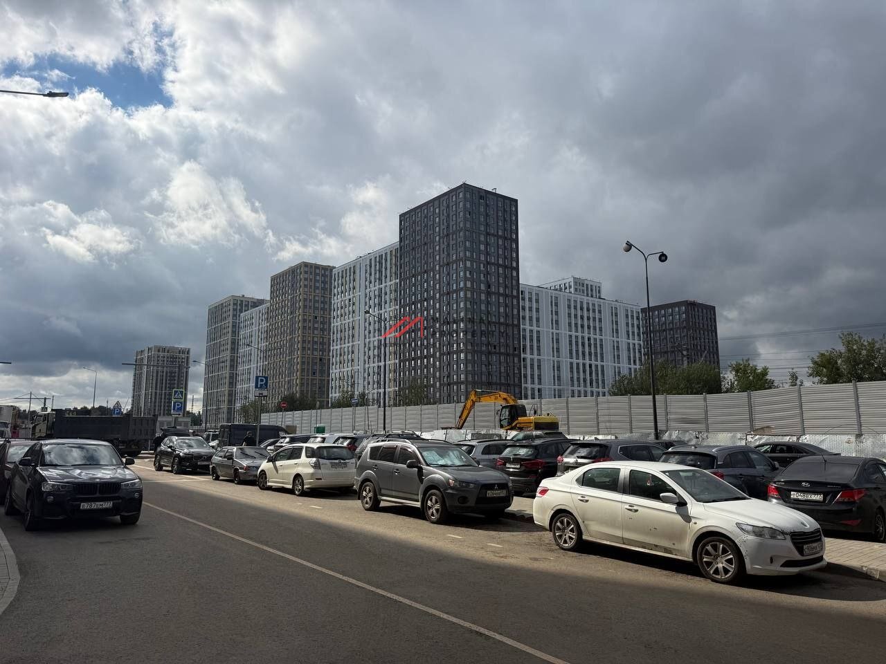 Продажа арендного бизнеса с аптекой в ЖК "Лучи"