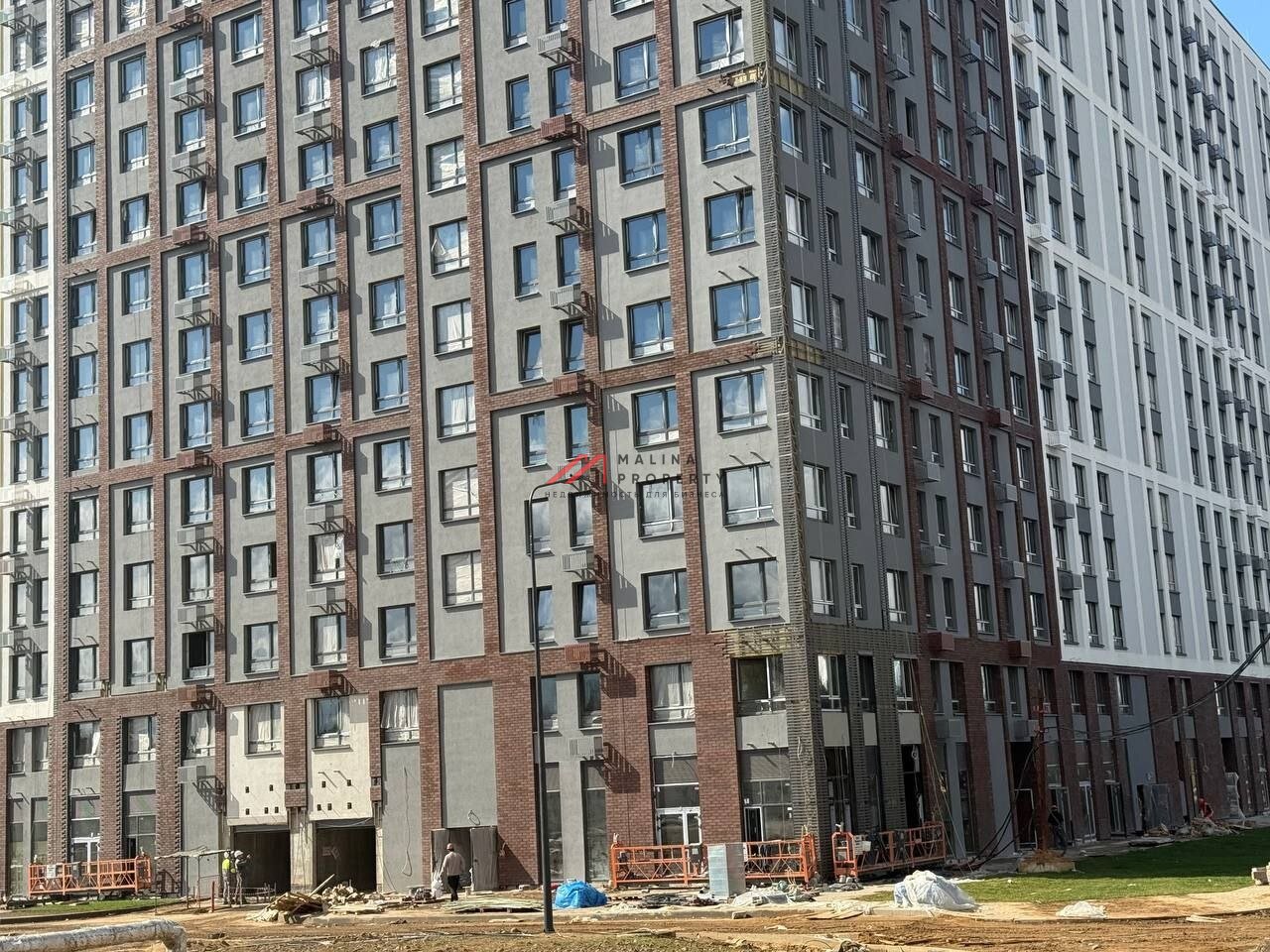 Продажа арендного бизнеса с аптекой в ЖК "Лучи"