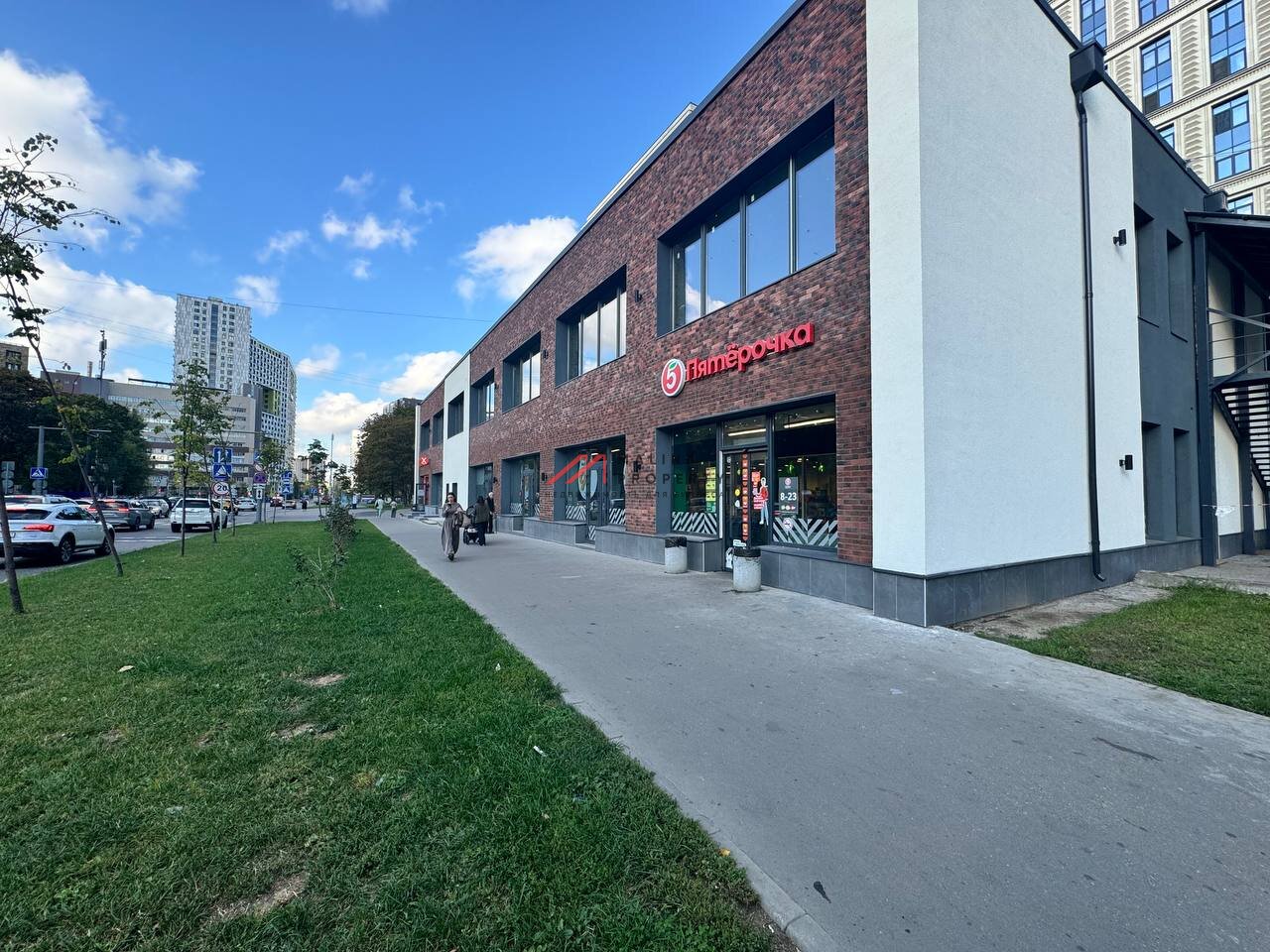 Продажа торгового помещения с аптекой Горздрав