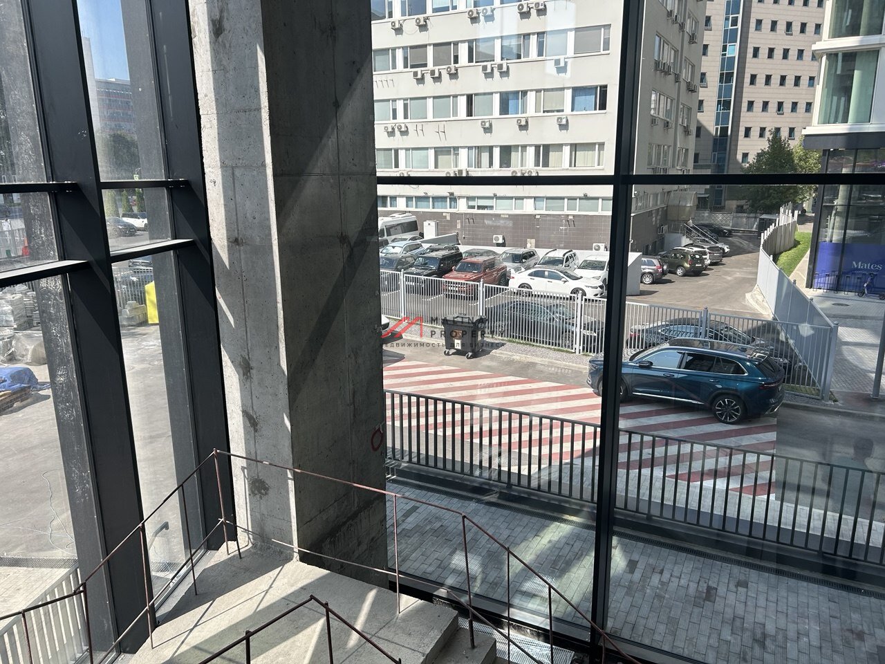 Аренда коммерческого помещения под ресторан в БЦ "Geolog 2" 
