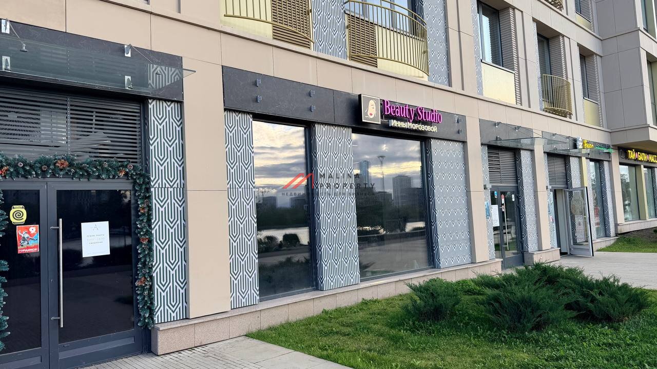 Продажа торгового помещения с арендатором в ЖК "NOW"