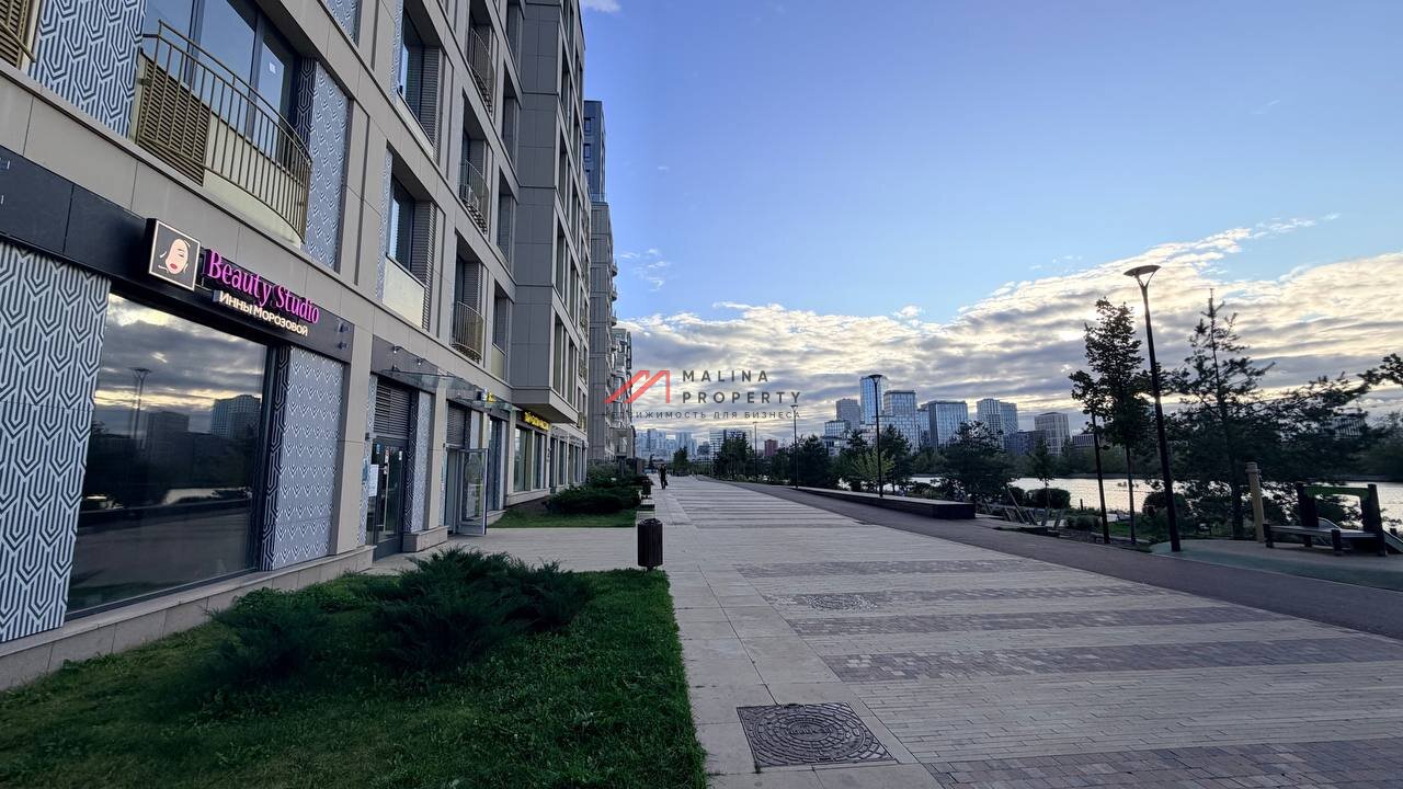 Продажа торгового помещения с арендатором в ЖК "NOW"