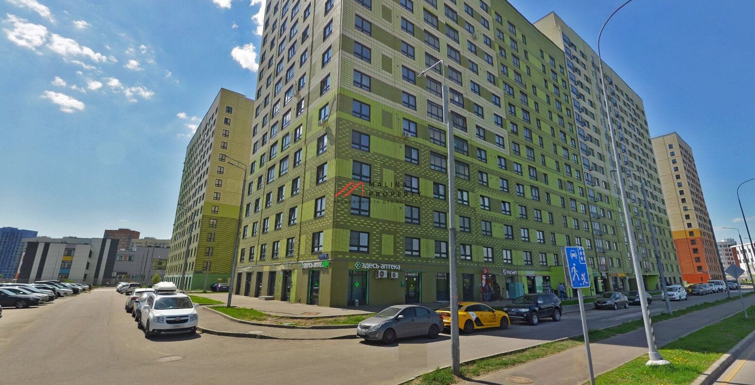 Продажа помещения торгового с "Магнитом" 