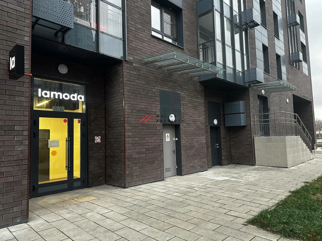Продажа торгового помещения с арендатором Lamoda
