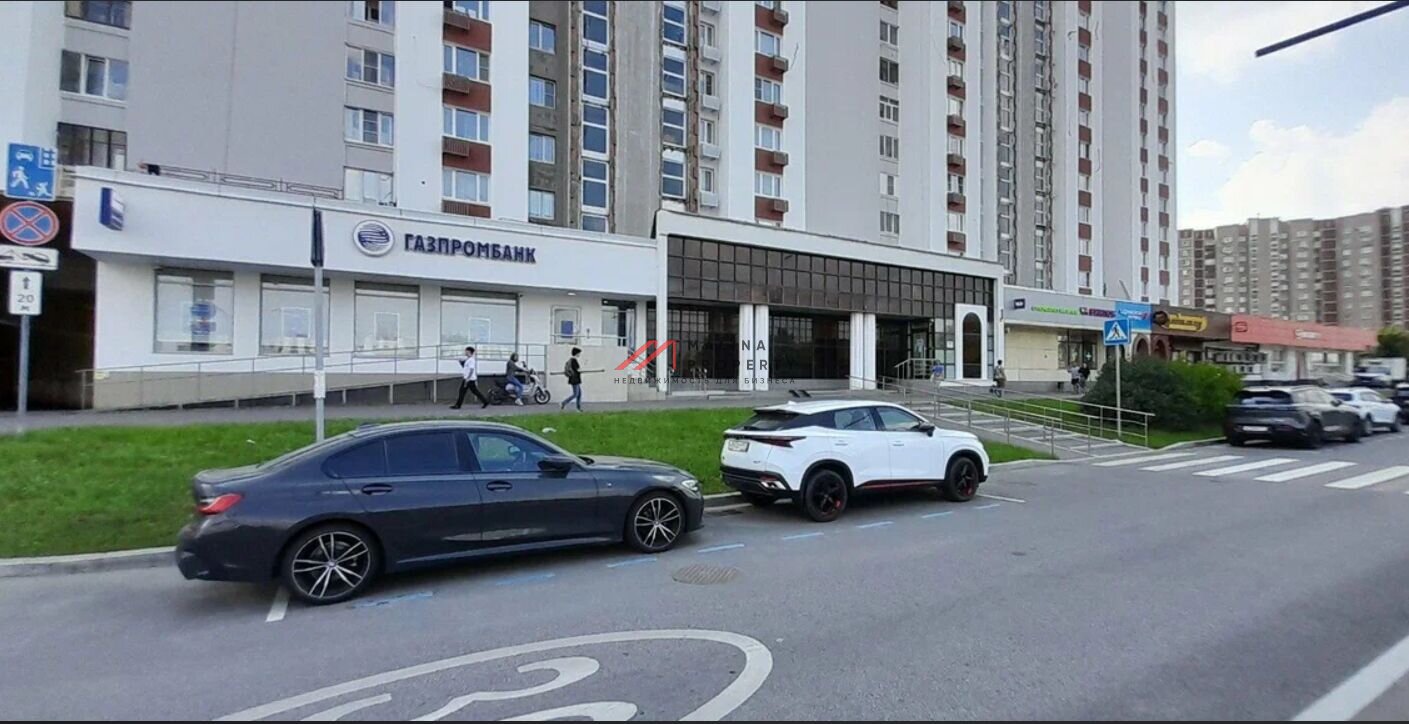 Продажа помещения с арендатором Газпромбанк