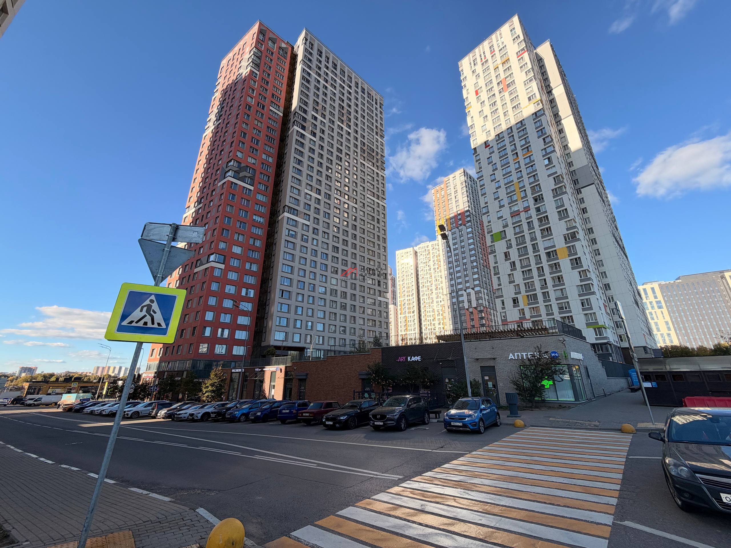Аренда помещения на трафике в ЖК "Спутник"