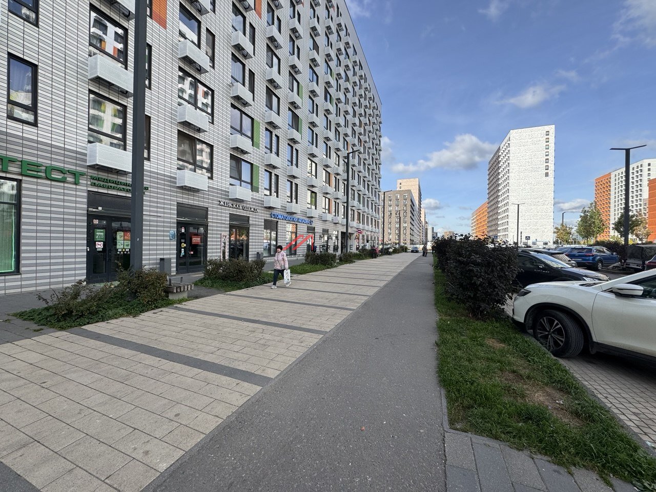 Продажа торгового помещения в ЖК «Бунинские луга»