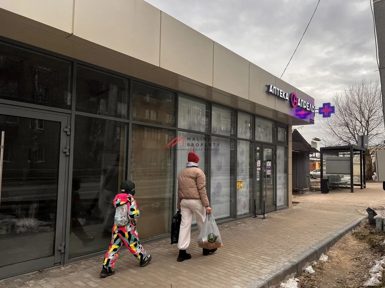 Продажа торгового здания с арендаторами