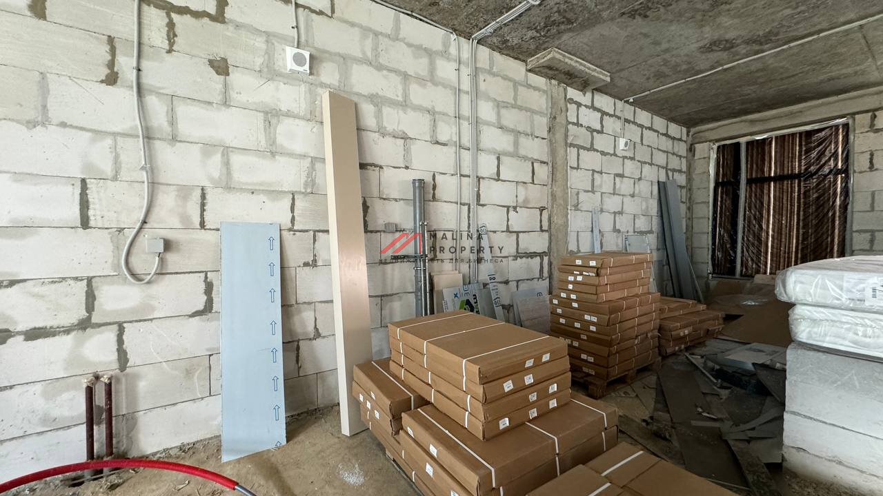 Аренда торгового помещения в стилобате