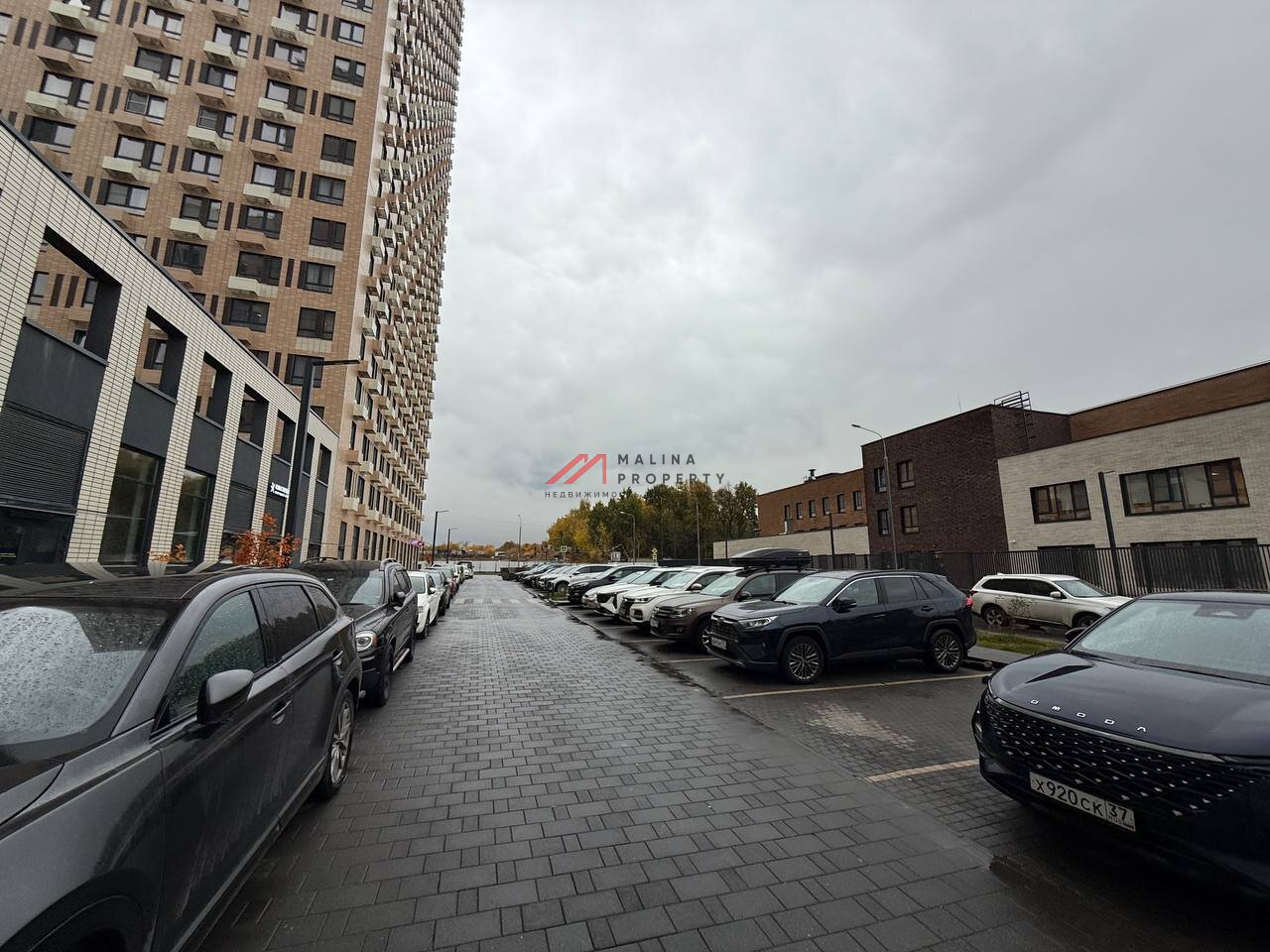 Продажа торгового помещения в ЖК "Митинский Лес"