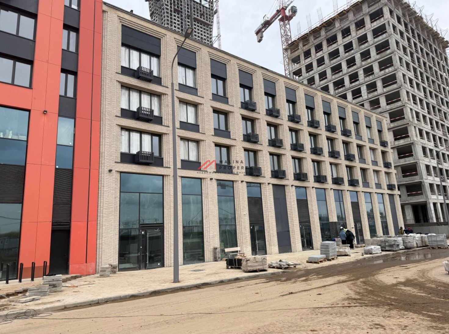 Продажа торгового здания в ЖК «Левел Южнопортовая»