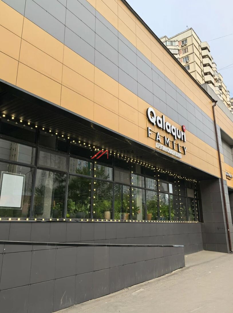 Продажа торгового помещения с арендатором в Москве