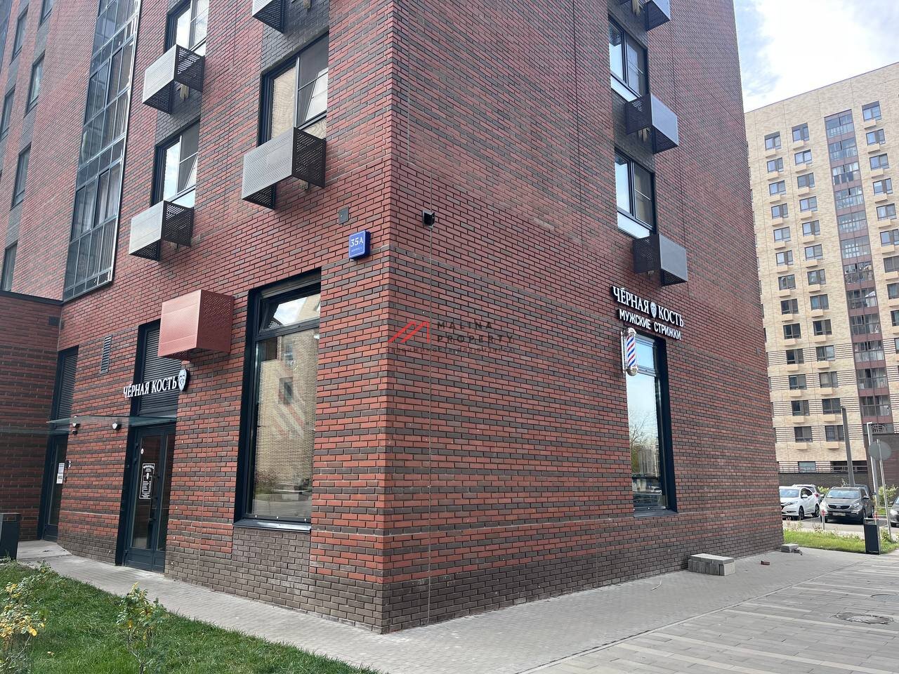 Продажа торгового помещения с сетевыми арендаторами
