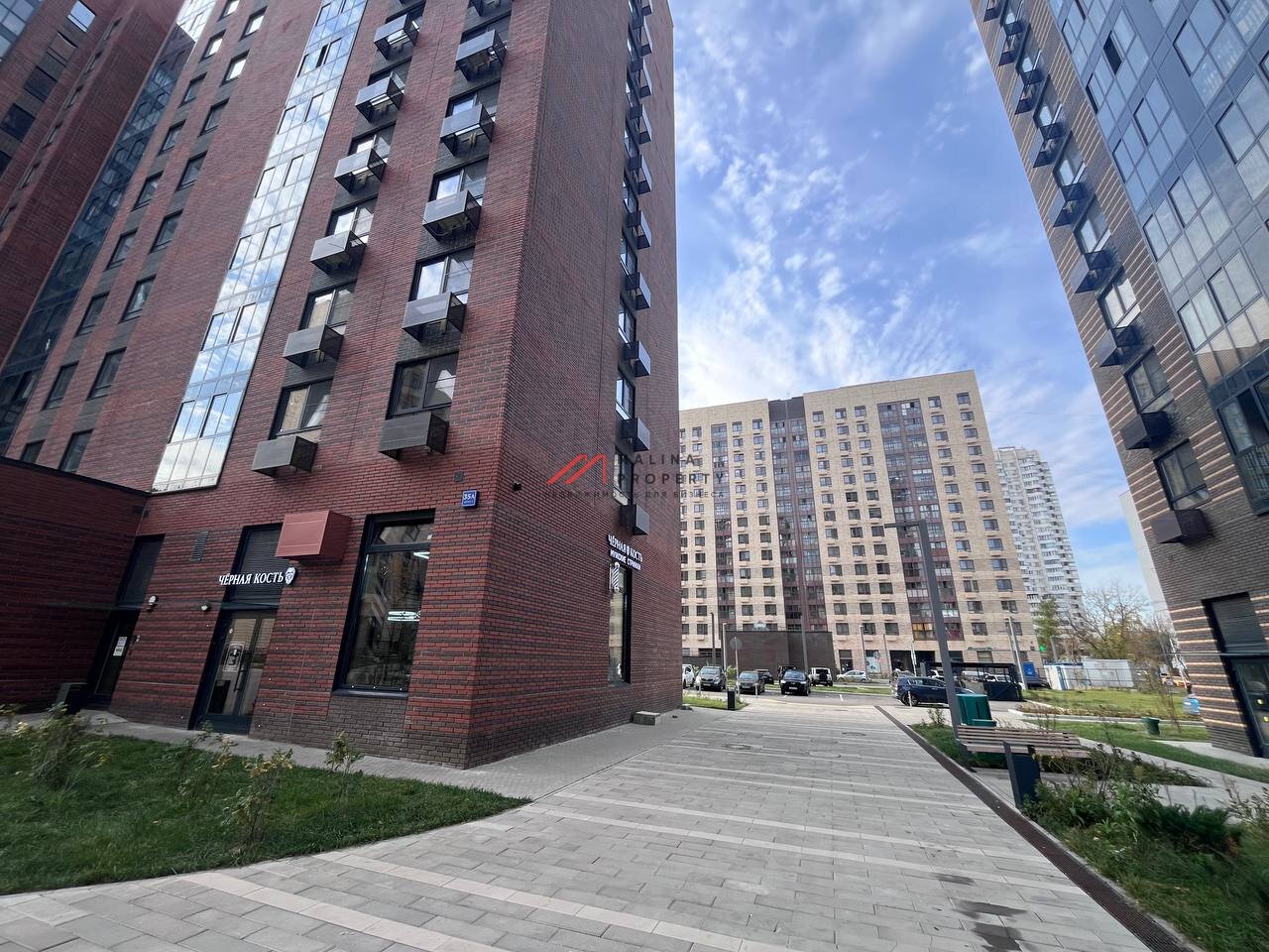 Продажа торгового помещения с сетевыми арендаторами