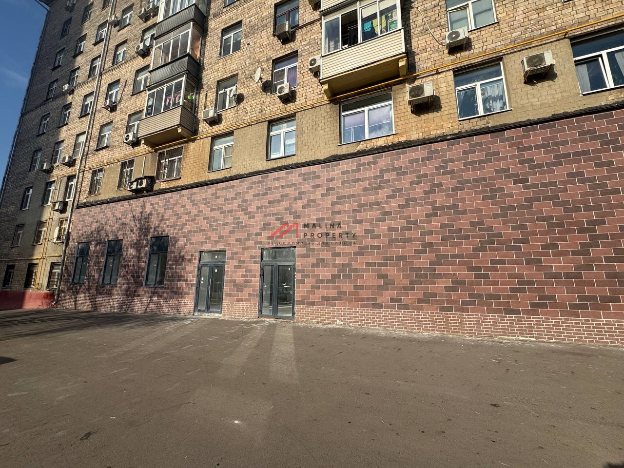 Аренда торгового помещения у метро Дубровка