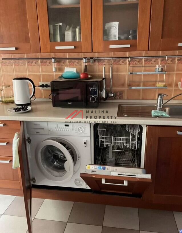 Аренда торгового помещения на Новаторов 