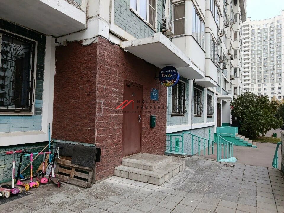 Аренда торгового помещения на Новаторов 