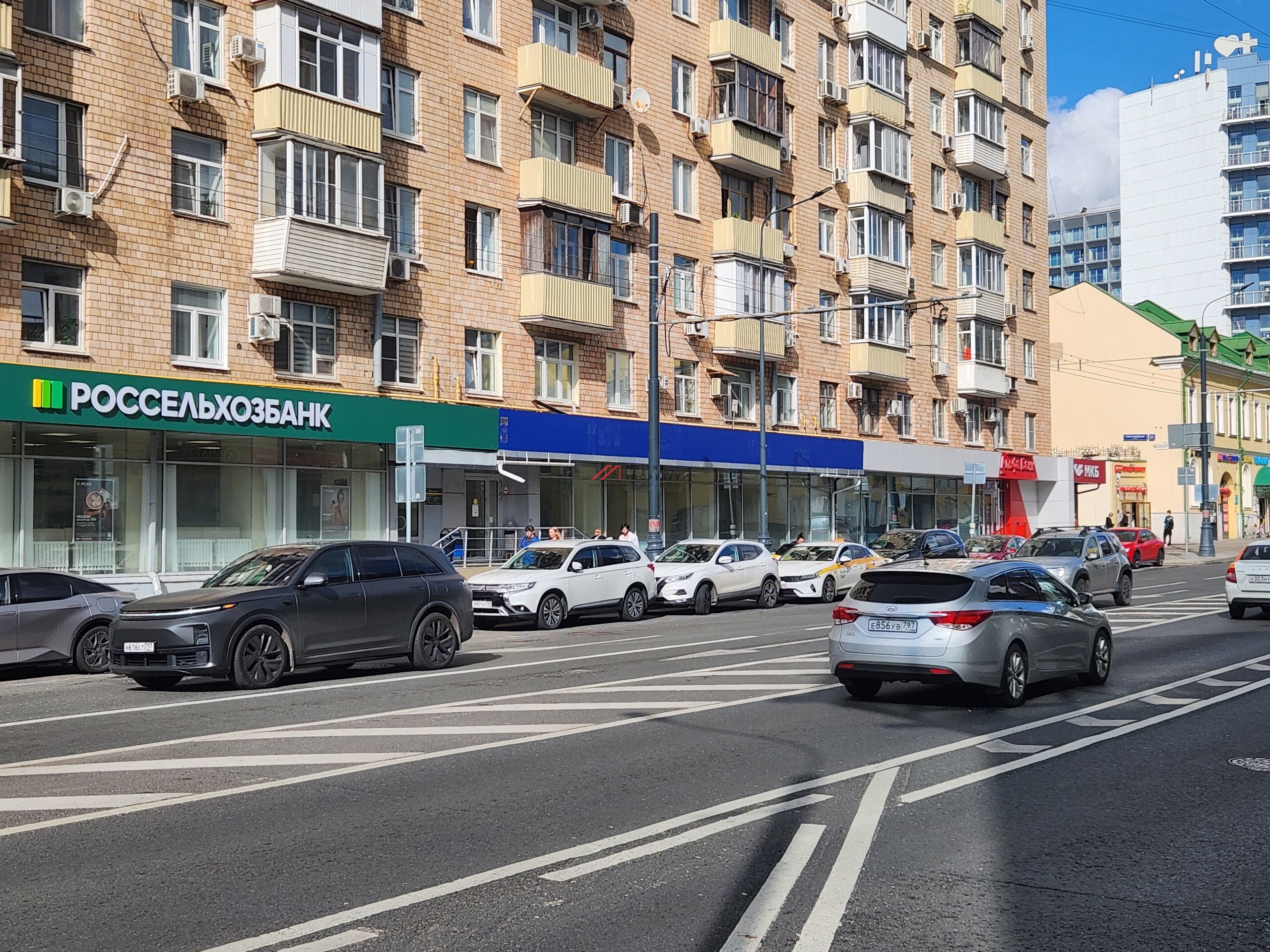 Продажа торгового помещения на Бауманской