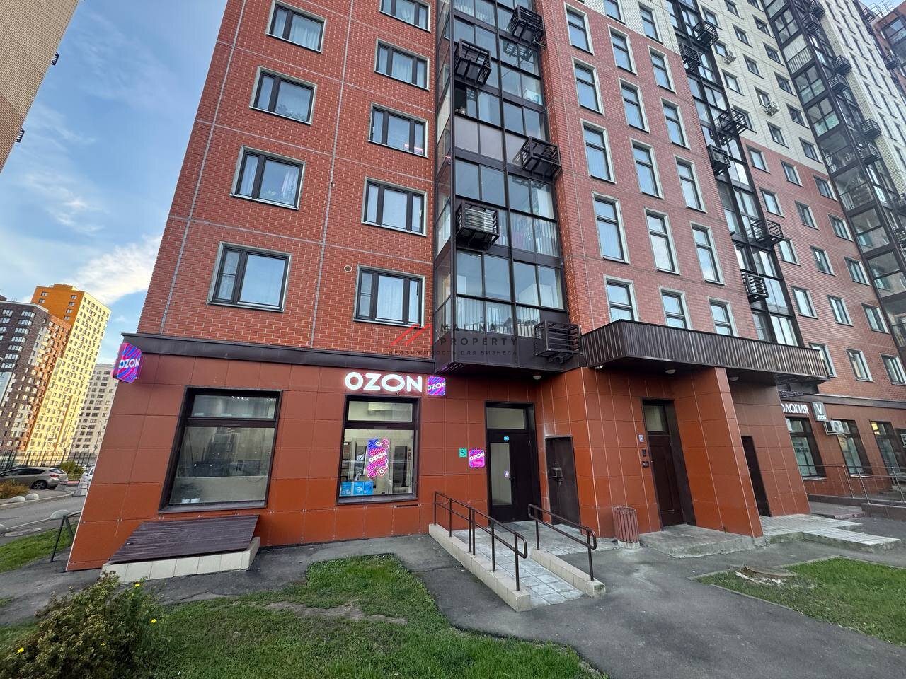 Продажа помещения с арендаторами  в ЖК «Позитив»