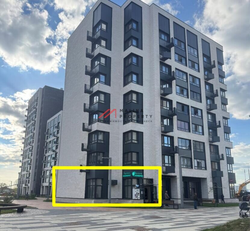 Продажа помещения в жилом комплексе на Родниковой