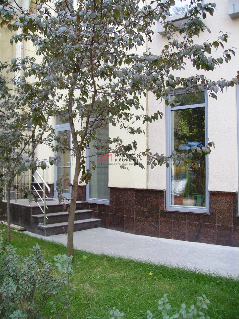 Аренда офиса с отдельным входом на Третьяковской 