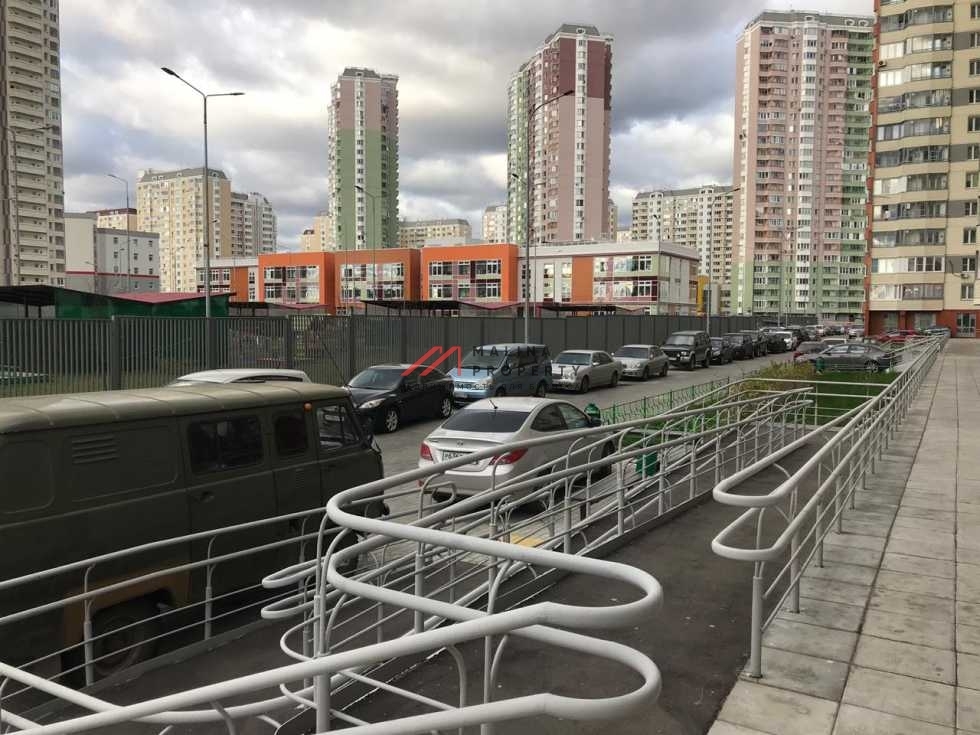 Аренда торгового помещения у метро Некрасовка 