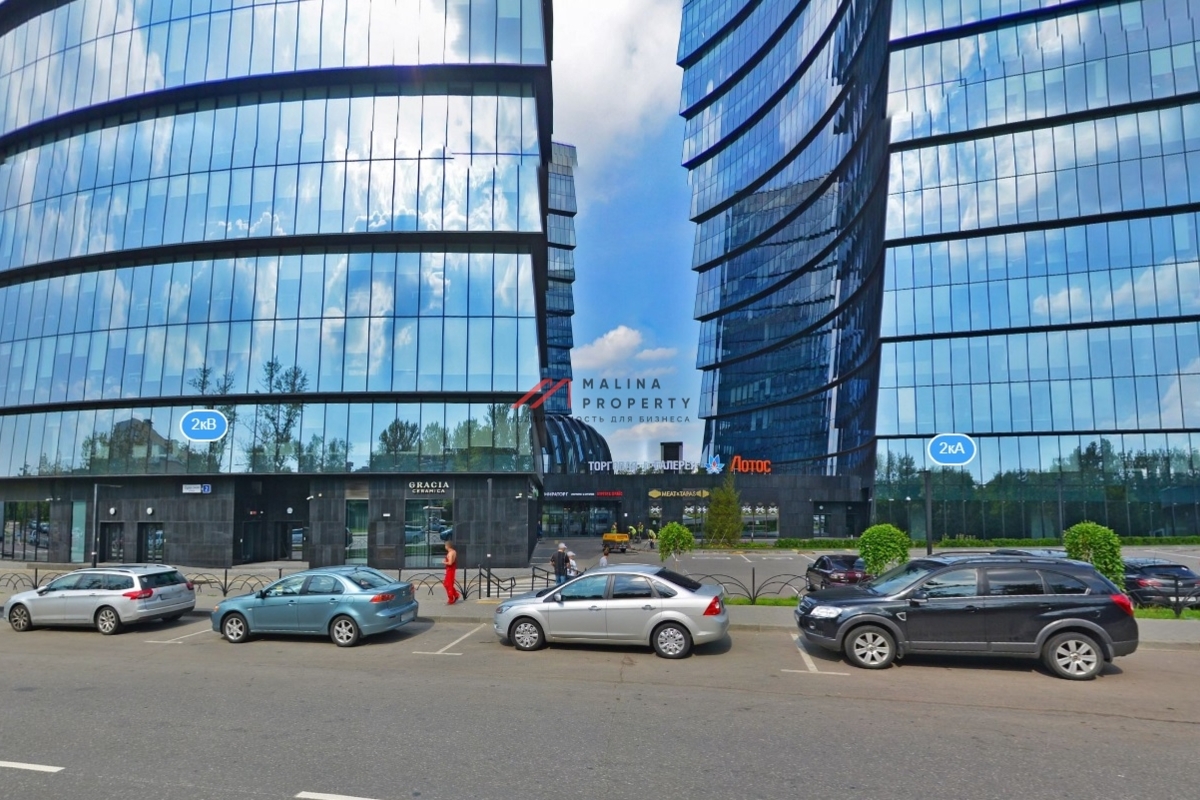 Аренда торгового помещения в БЦ "Лотос"