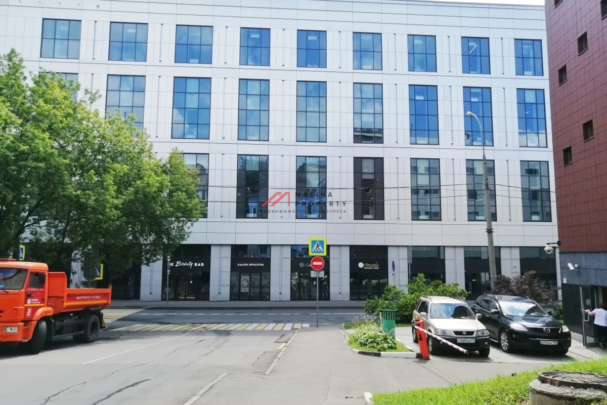 Аренда торгового помещения на Рочдельской улице