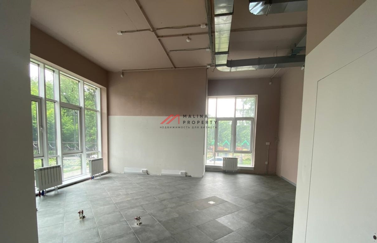 Продажа торгового помещения в ЖК "Соколиный Форт"