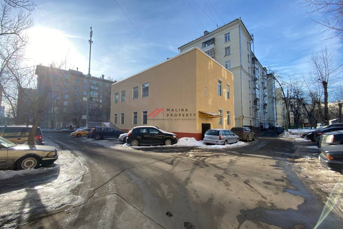 Аренда торгового помещения под медицинский центр у метро Автозаводская 