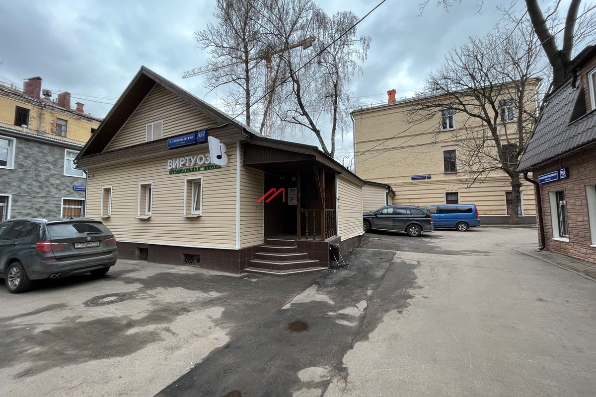 Продажа офисного здания в Москве 