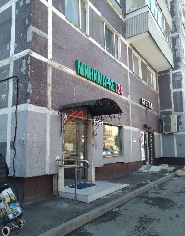 Продажа торгового помещения с арендаторами