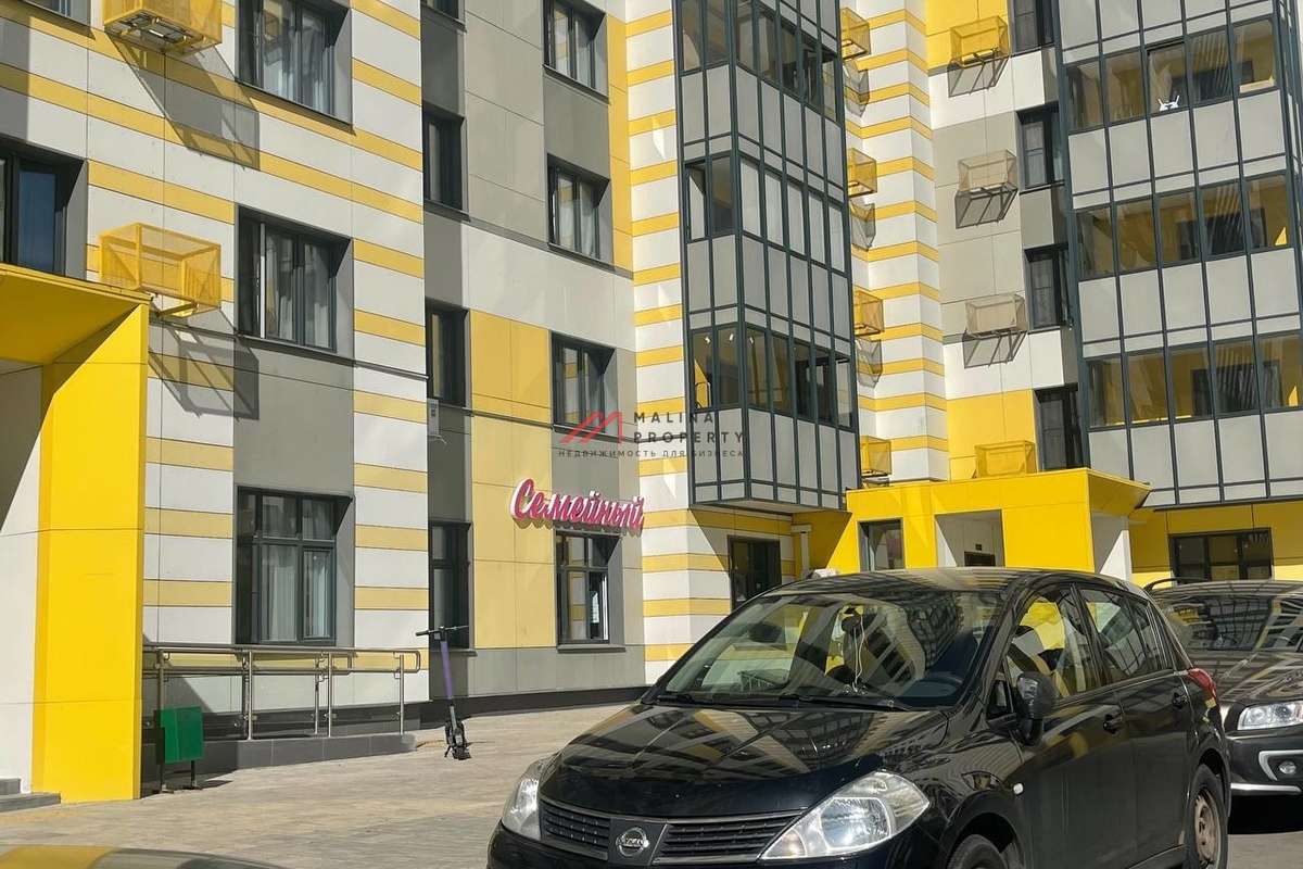 Помещение с арендатором Вет клиника на продажу в Москве