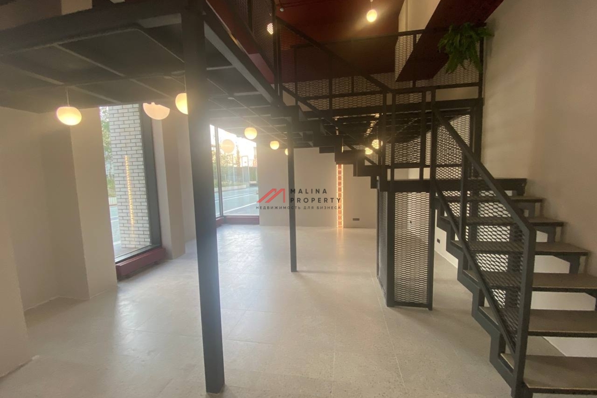 Продажа торгового помещения в новостройке с ремонтом